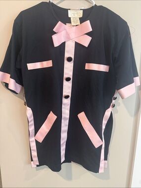 Cache Vintage Black & Pink Ribbon-Trim Short Sleeve Shirt